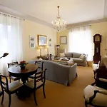 La Strega Villa
